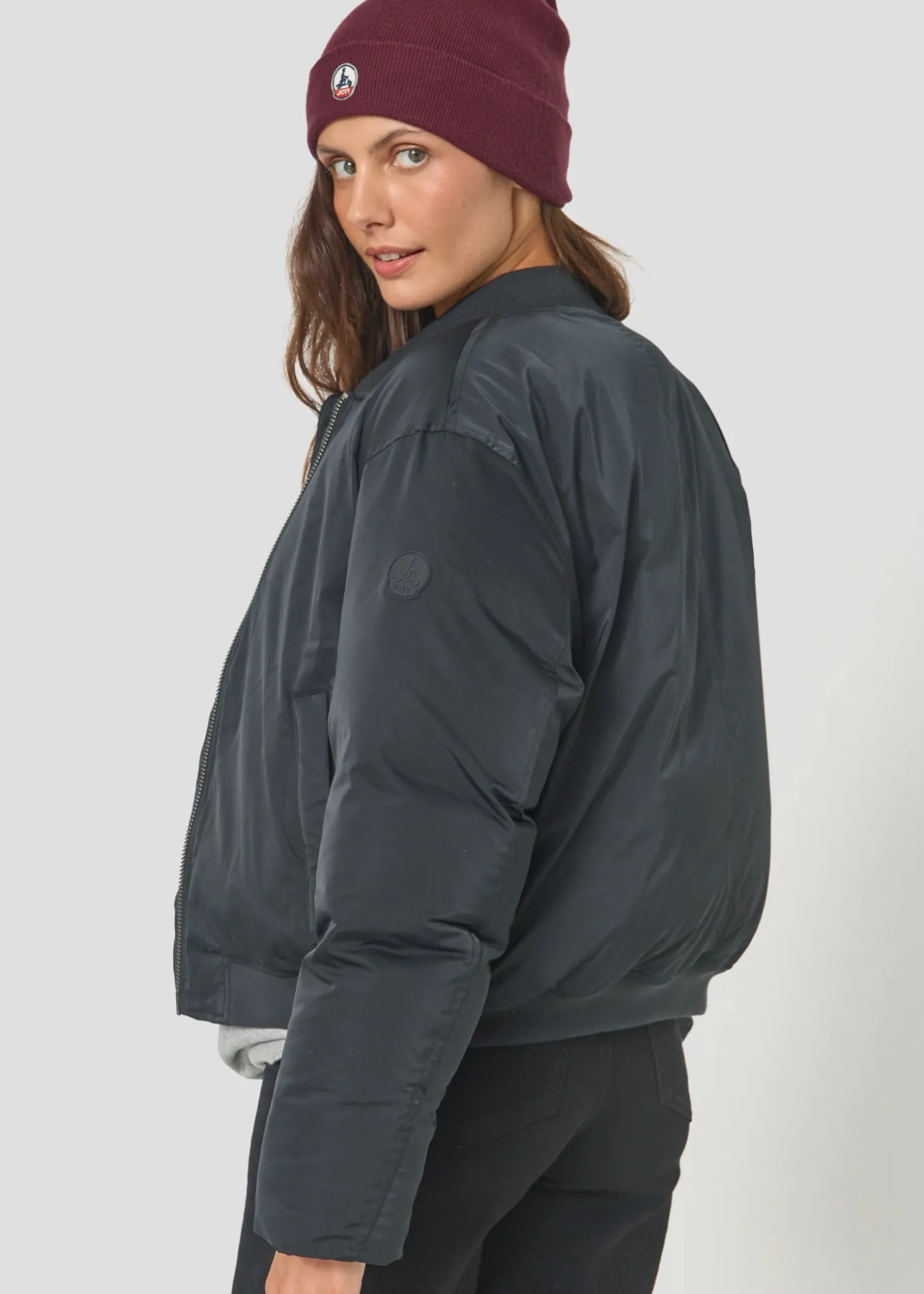 Bomber satin Noir Inael