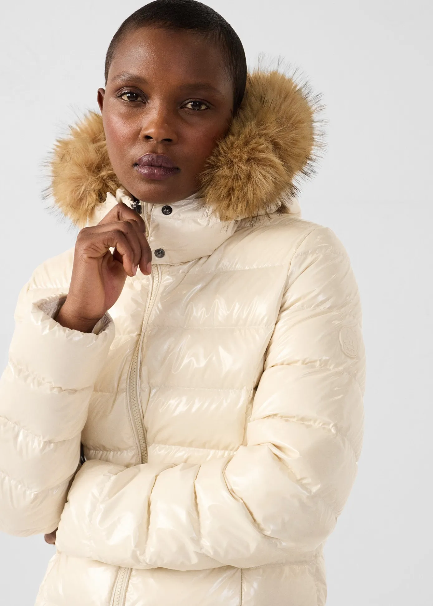 Doudoune à capuche Grand Froid Naturel Luxe laquée