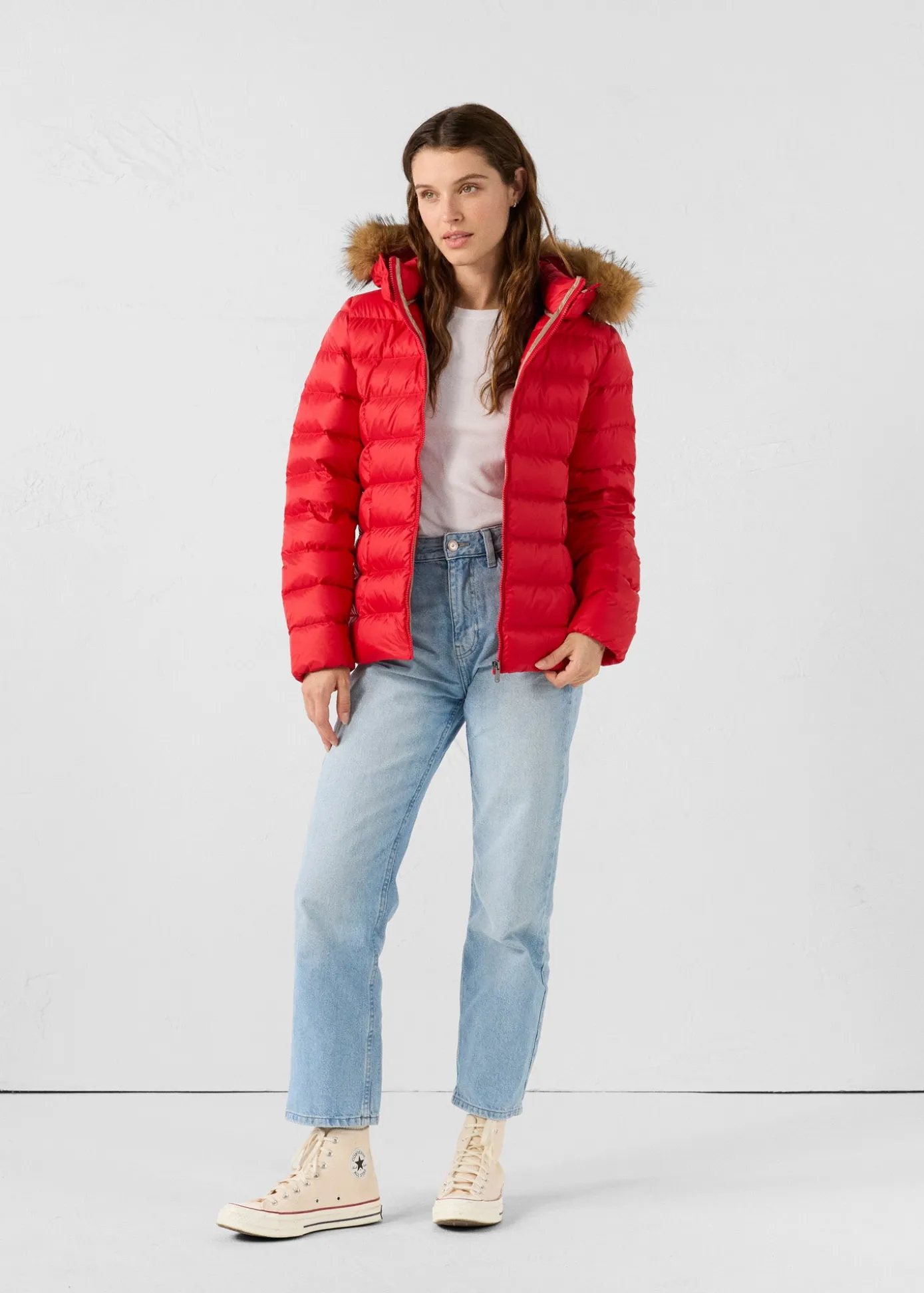 Doudoune à capuche Grand Froid Rouge carmin Luxe