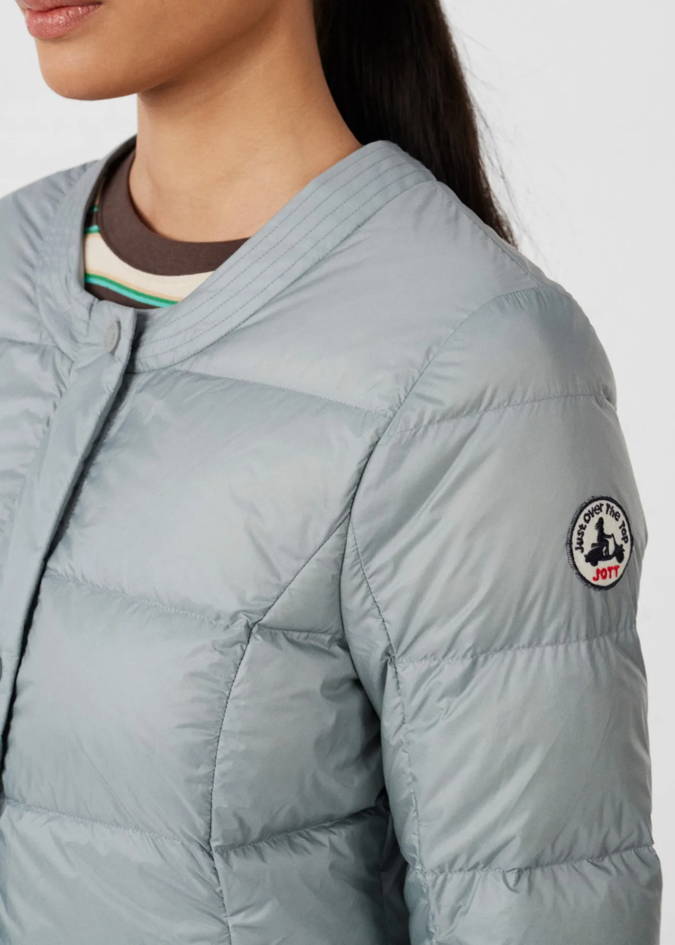 Doudoune inspirée tailleur Roche lunaire Christy