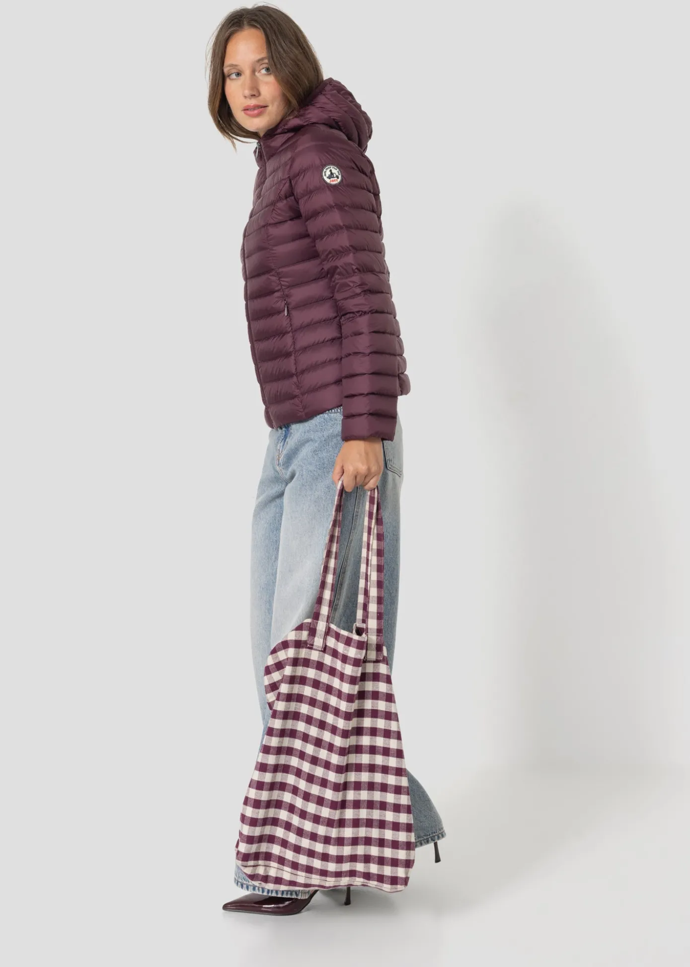 Doudoune légère à capuche Bordeaux Cloe