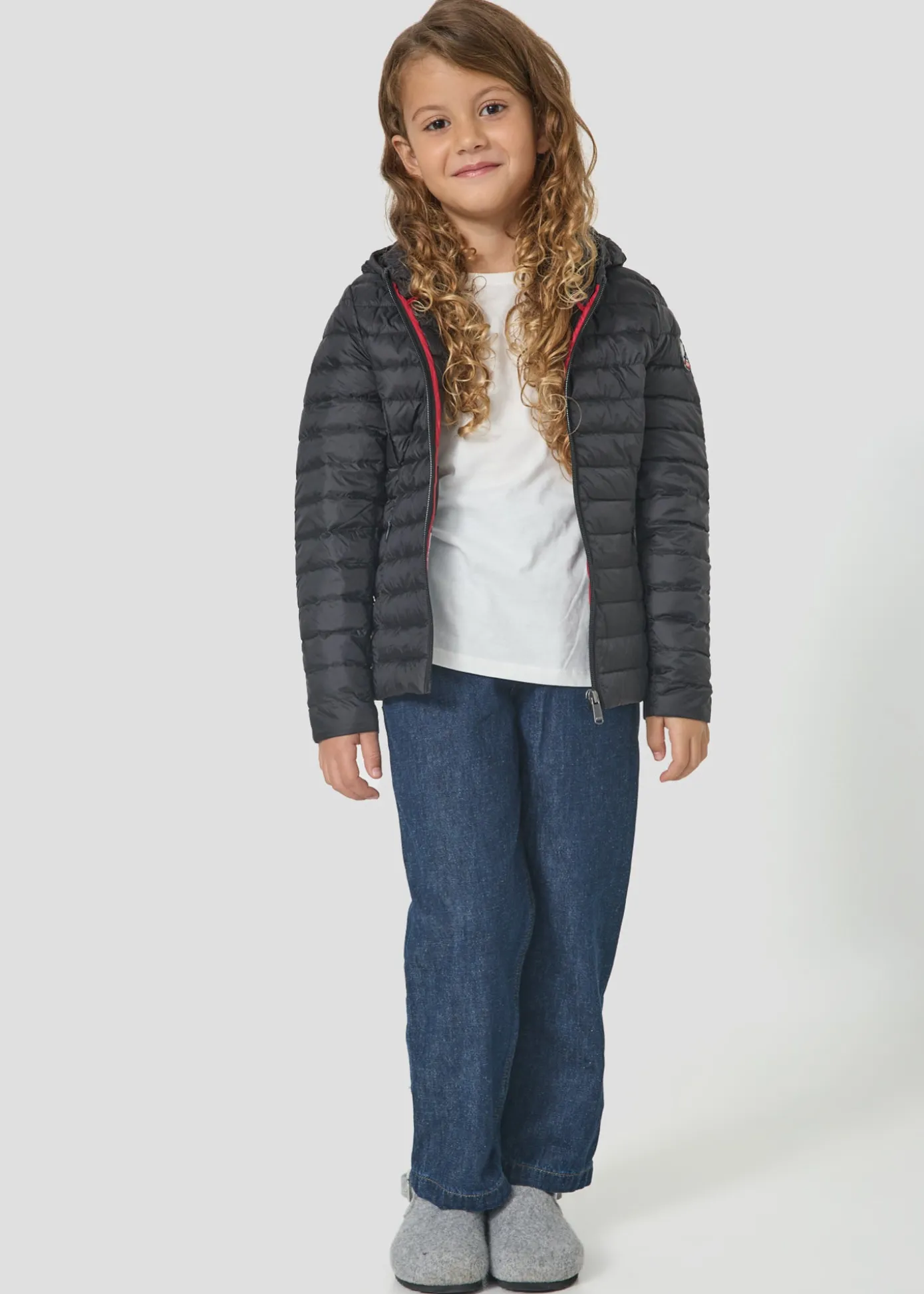 Doudoune légère à capuche enfant Noir Carla