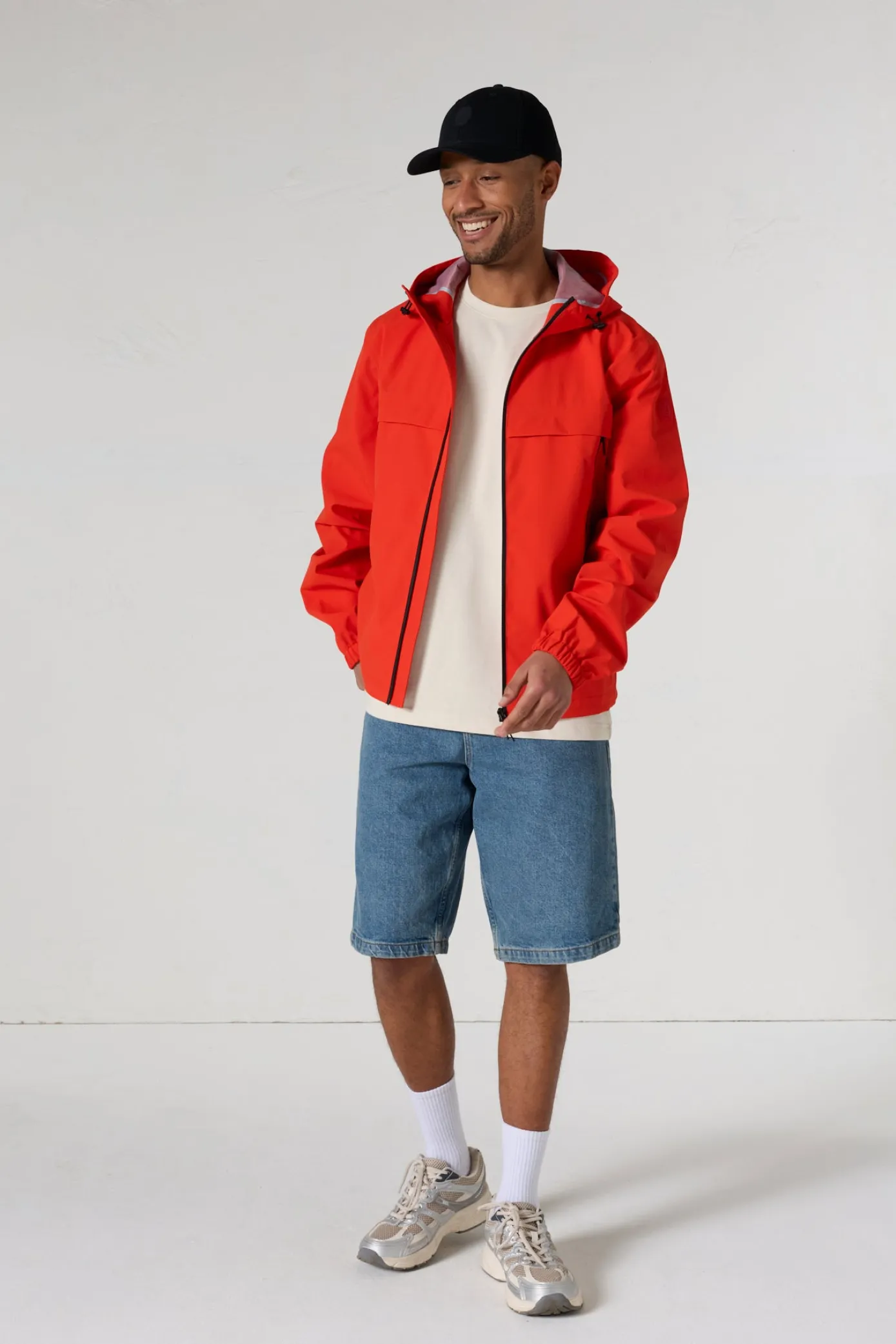 Imperméable à capuche Coquelicot Noste