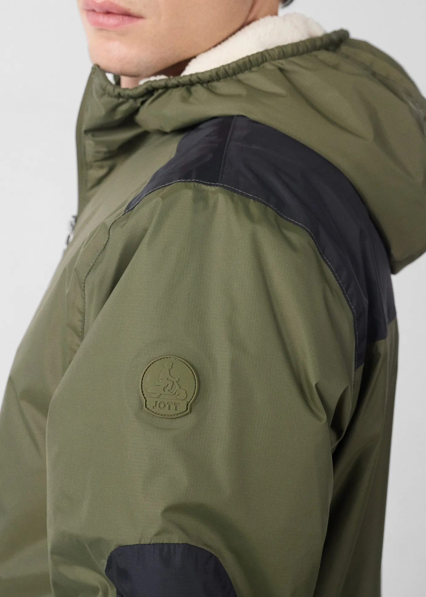Imperméable sherpa long Army Hallin sherpa
