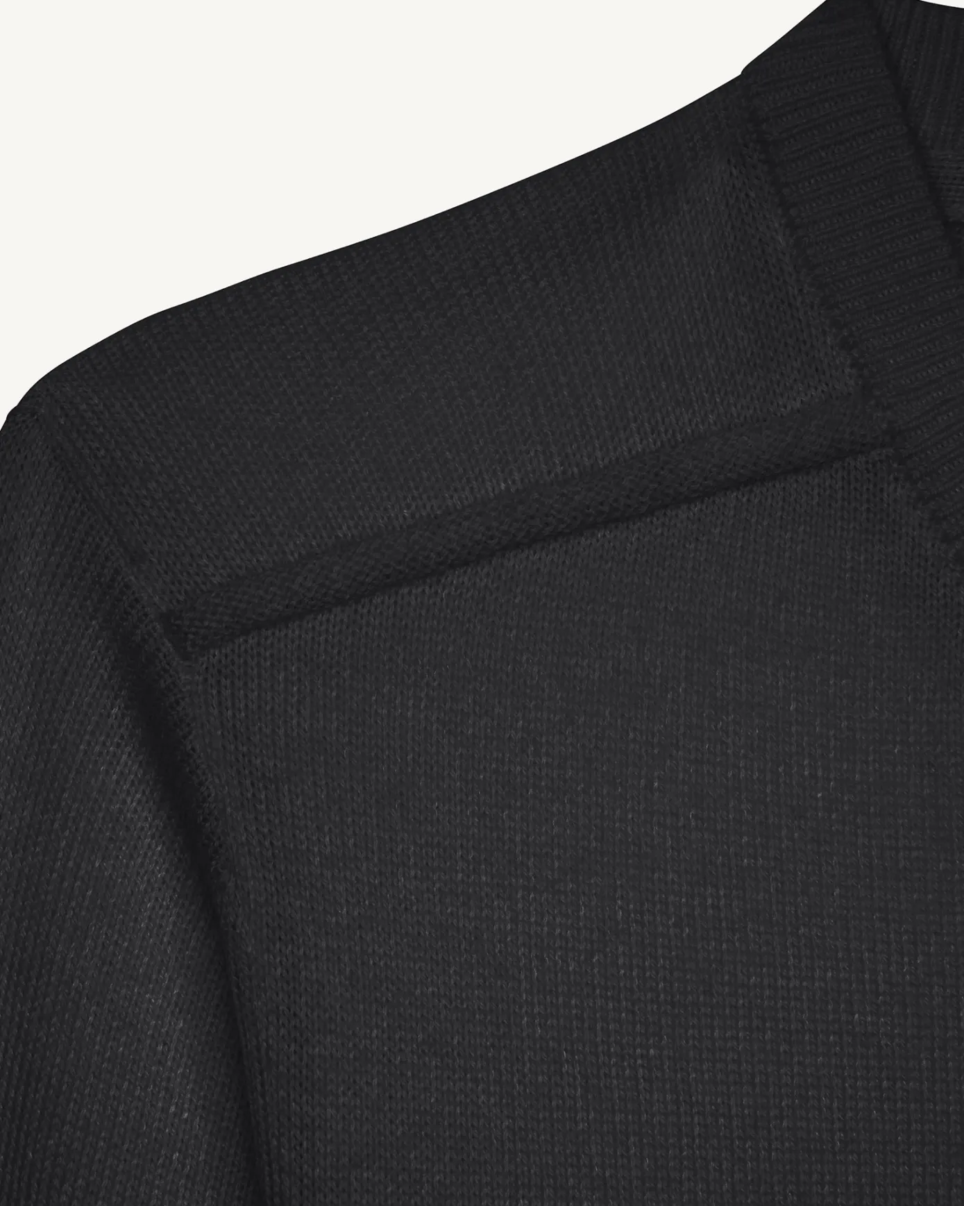 Pull en maille col rond Noir Esther