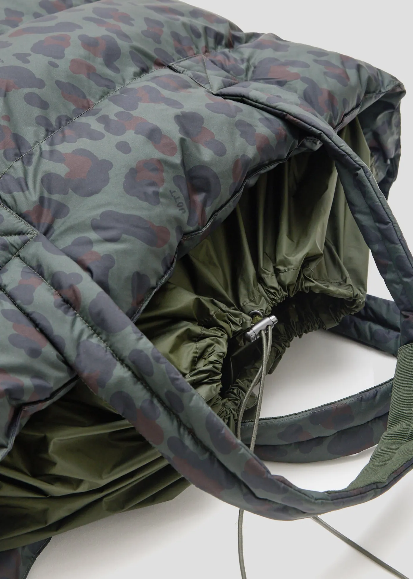 Tote-bag Army foncé léopard Leona print