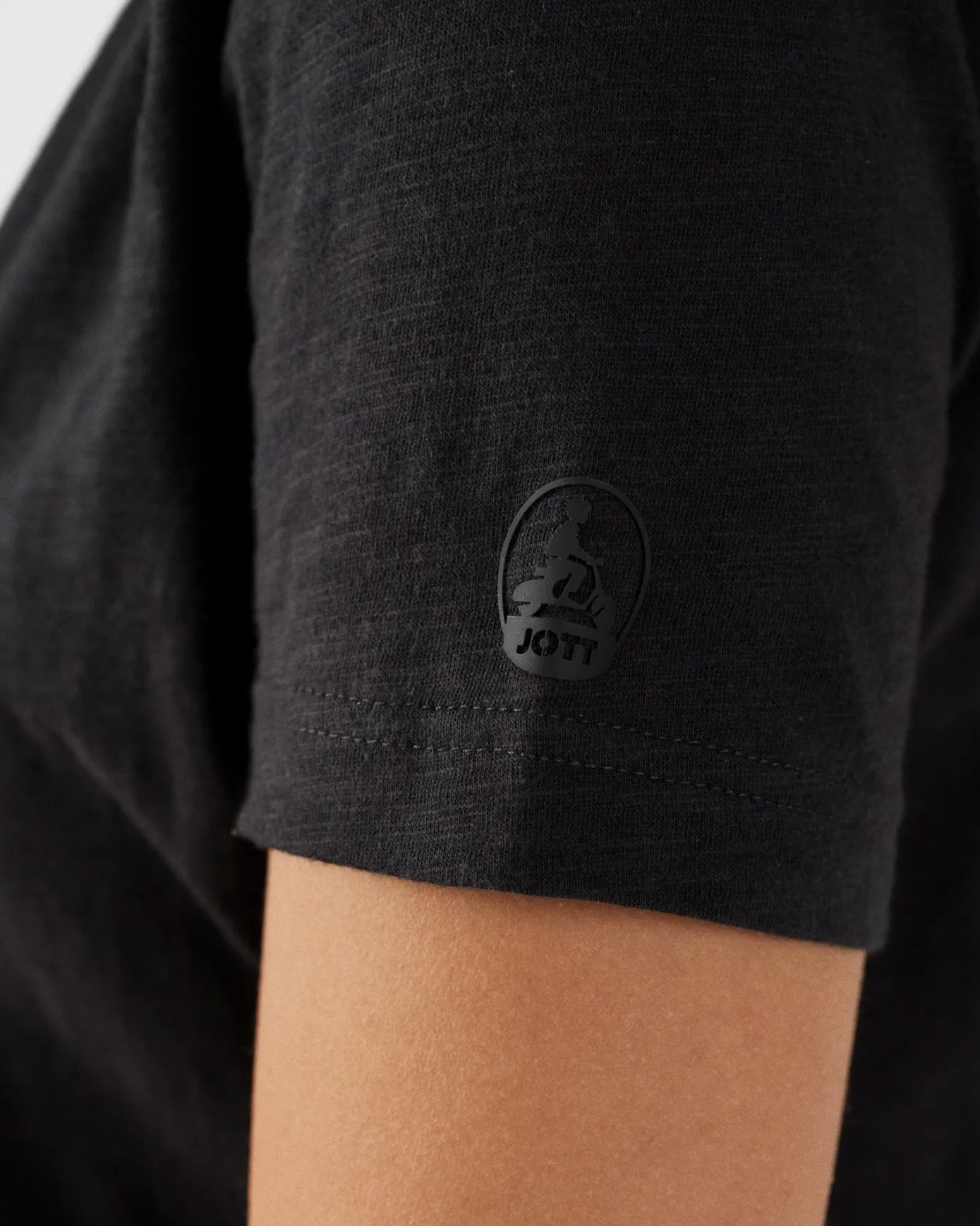 T-shirt col V femme en coton Noir Sonia