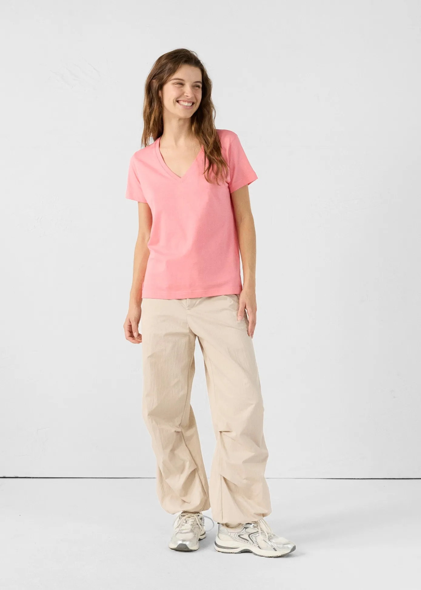 T-Shirt col V Vibrant pink Sofy